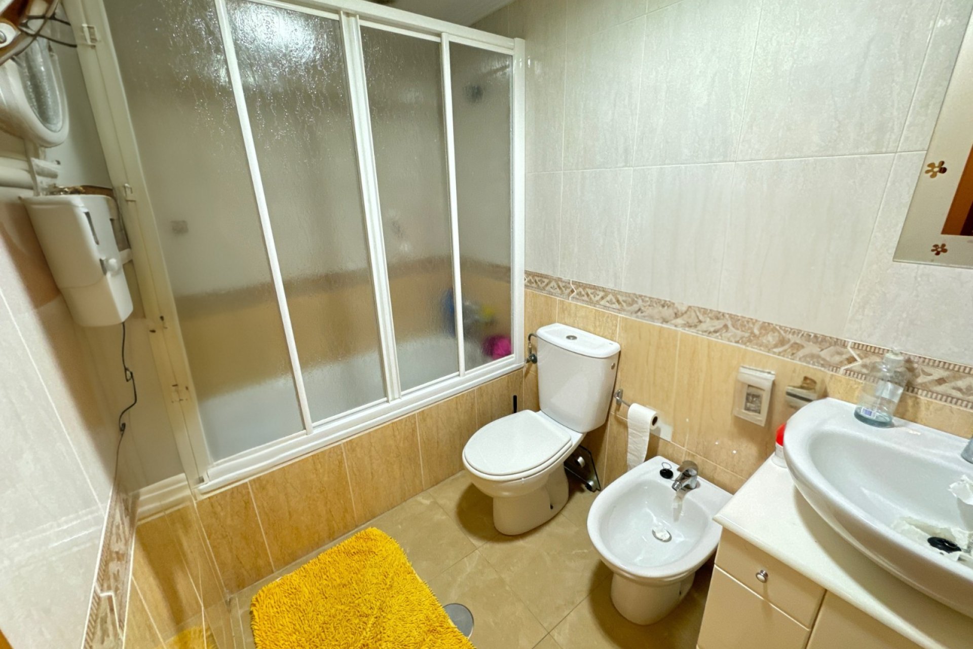 Odsprzedaż - Apartament - Guardamar del Segura - Plaza Porticada