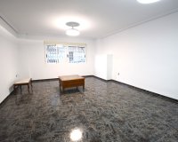 Odsprzedaż - Apartament - Guardamar del Segura - Pueblo