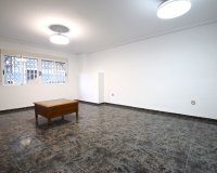 Odsprzedaż - Apartament - Guardamar del Segura - Pueblo