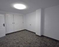 Odsprzedaż - Apartament - Guardamar del Segura - Pueblo