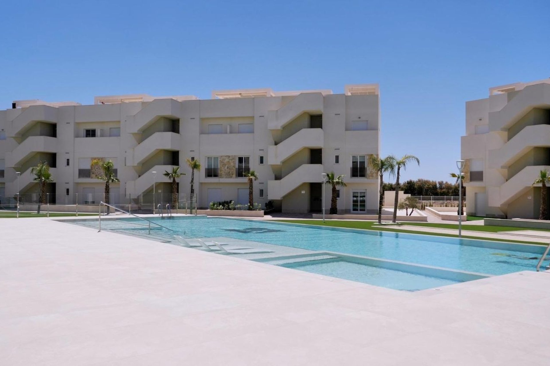 Odsprzedaż - Apartament - Guardamar del Segura - Puerto