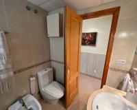 Odsprzedaż - Apartament - Guardamar del Segura - Puerto