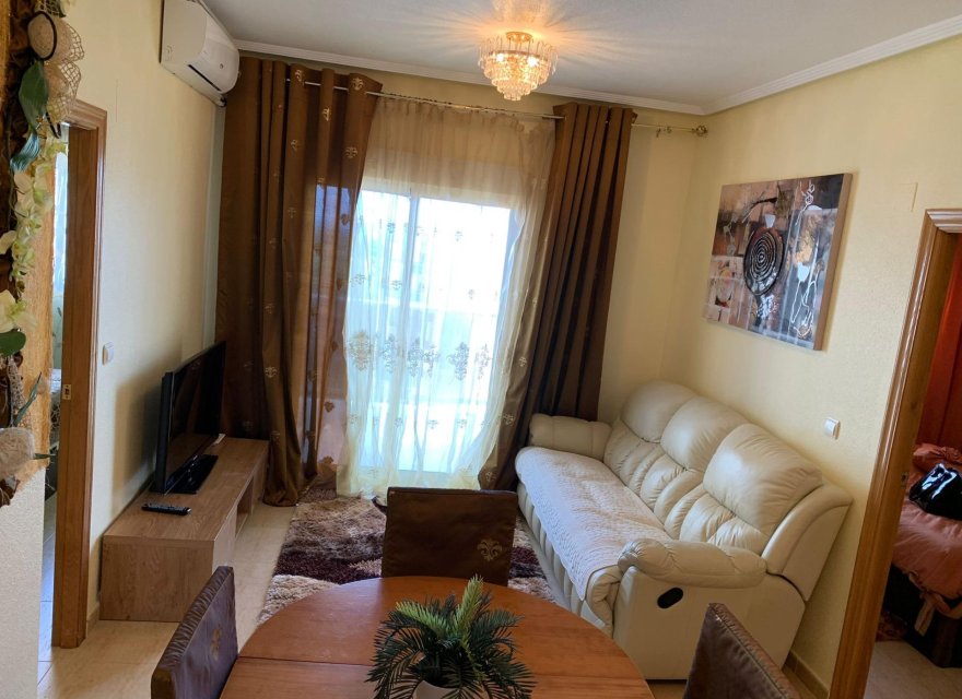 Odsprzedaż - Apartament - Guardamar del Segura - Puerto