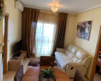 Odsprzedaż - Apartament - Guardamar del Segura - Puerto