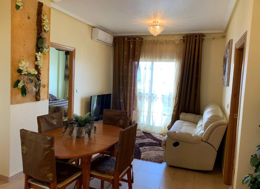 Odsprzedaż - Apartament - Guardamar del Segura - Puerto