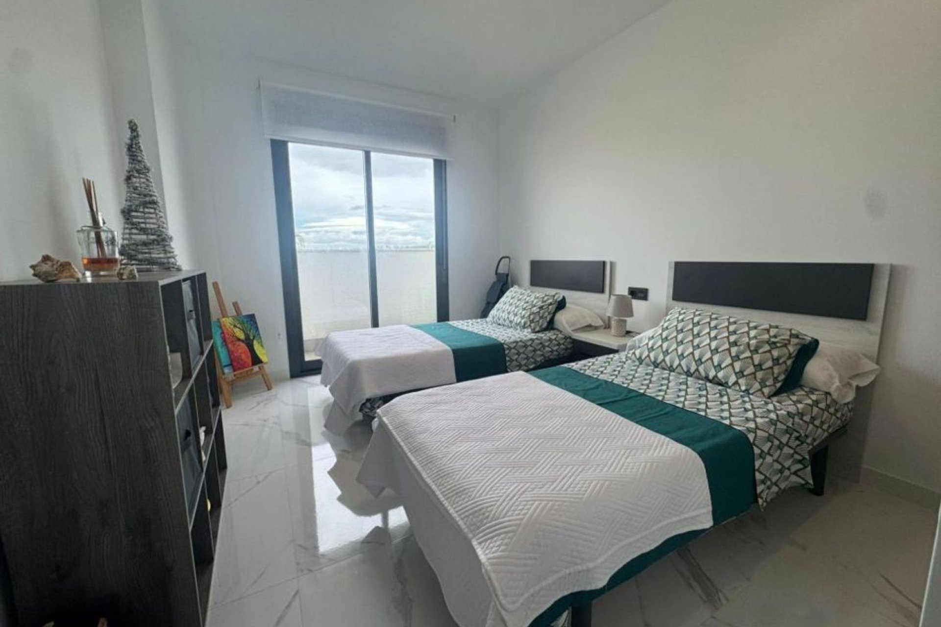 Odsprzedaż - Apartament - Guardamar del Segura - Urbanizaciones