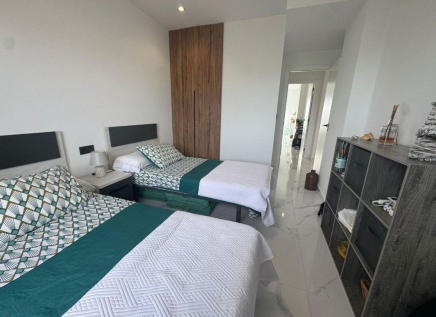 Odsprzedaż - Apartament - Guardamar del Segura - Urbanizaciones