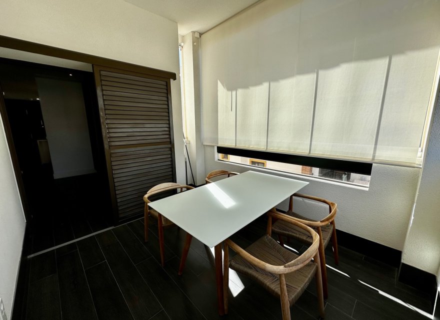 Odsprzedaż - Apartament - Guardamar del Segura