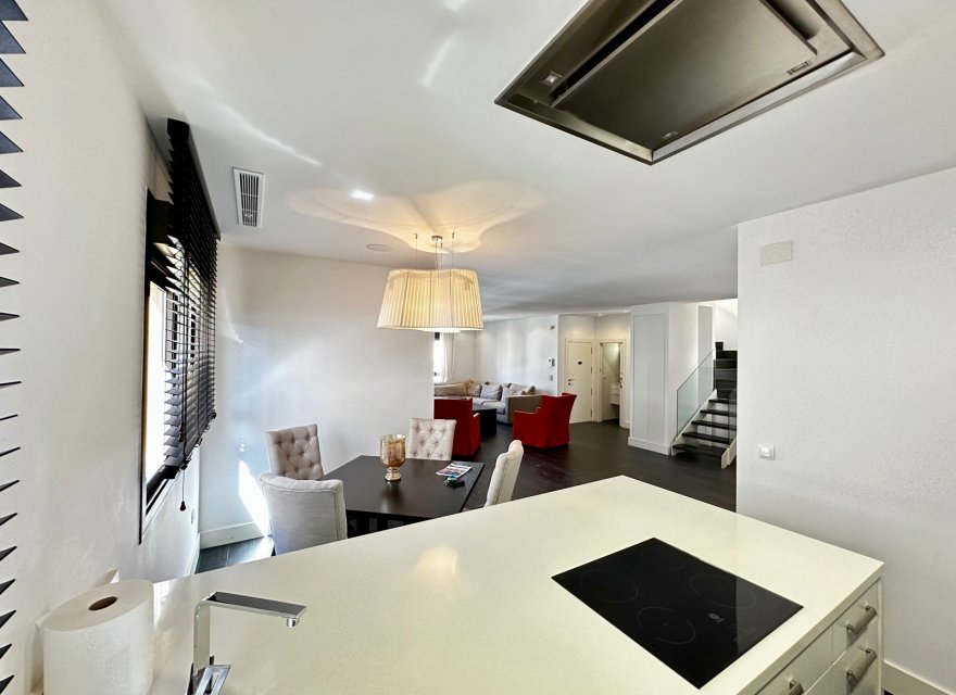 Odsprzedaż - Apartament - Guardamar del Segura