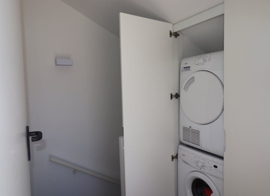 Odsprzedaż - Apartament - Guardamar del Segura