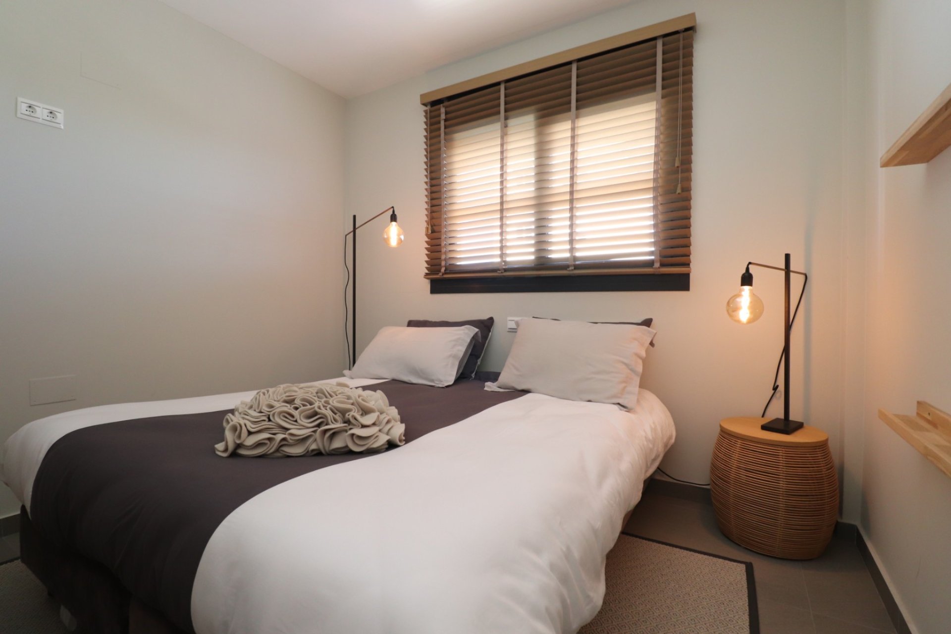 Odsprzedaż - Apartament - Guardamar del Segura