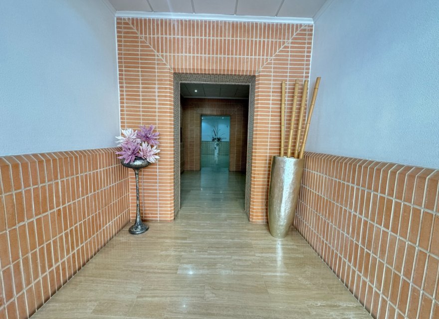 Odsprzedaż - Apartament - Guardamar del Segura