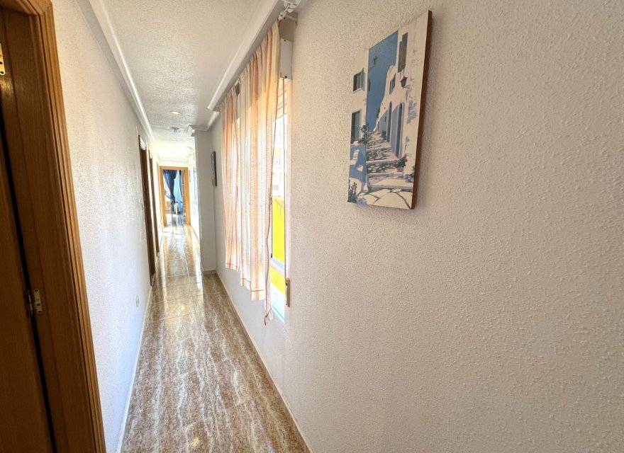 Odsprzedaż - Apartament - Guardamar del Segura