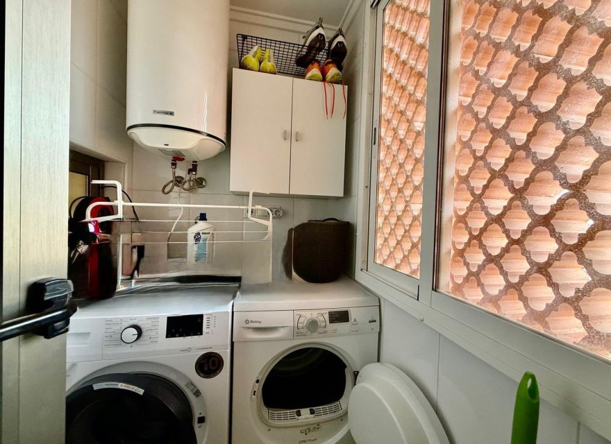 Odsprzedaż - Apartament - La Villajoyosa - Alitana - Casablanca