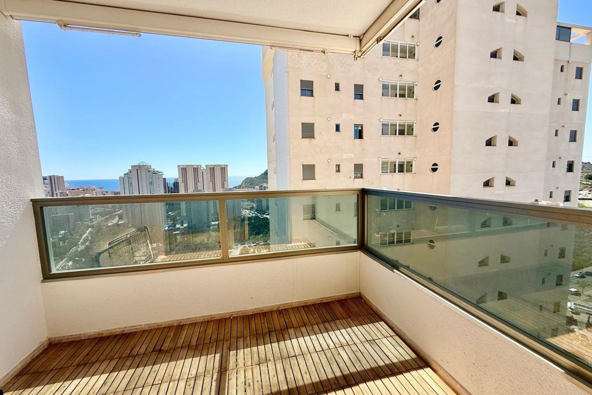 Odsprzedaż - Apartament - La Villajoyosa - Alitana - Casablanca