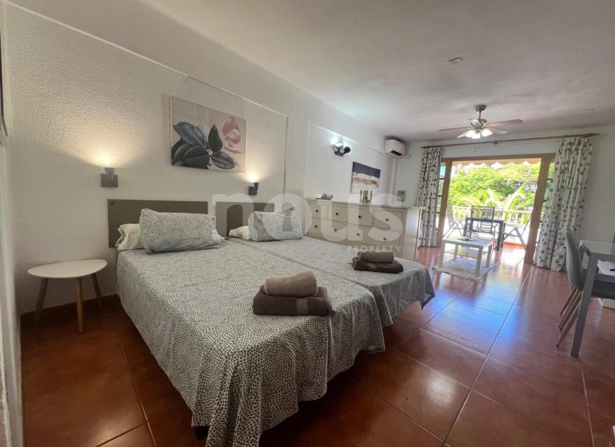 Odsprzedaż - Apartament - Las Americas (Adeje) - Los Geranios