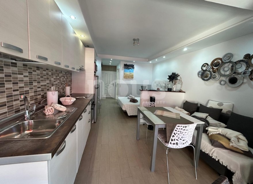 Odsprzedaż - Apartament - Las Americas (Adeje) - Olympia