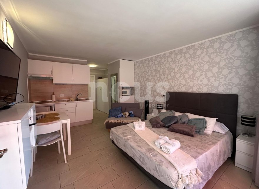 Odsprzedaż - Apartament - Las Americas (Adeje) - Olympia