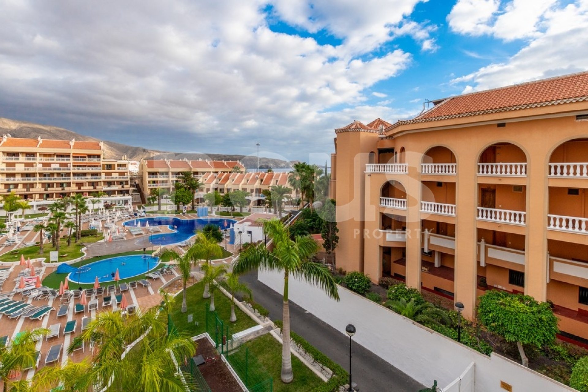 Odsprzedaż - Apartament - Las Americas (Arona) - Compostela Beach