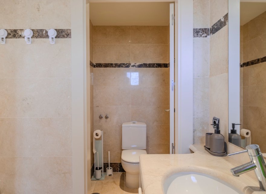 Odsprzedaż - Apartament - Los Alcazares - Los Montesinos