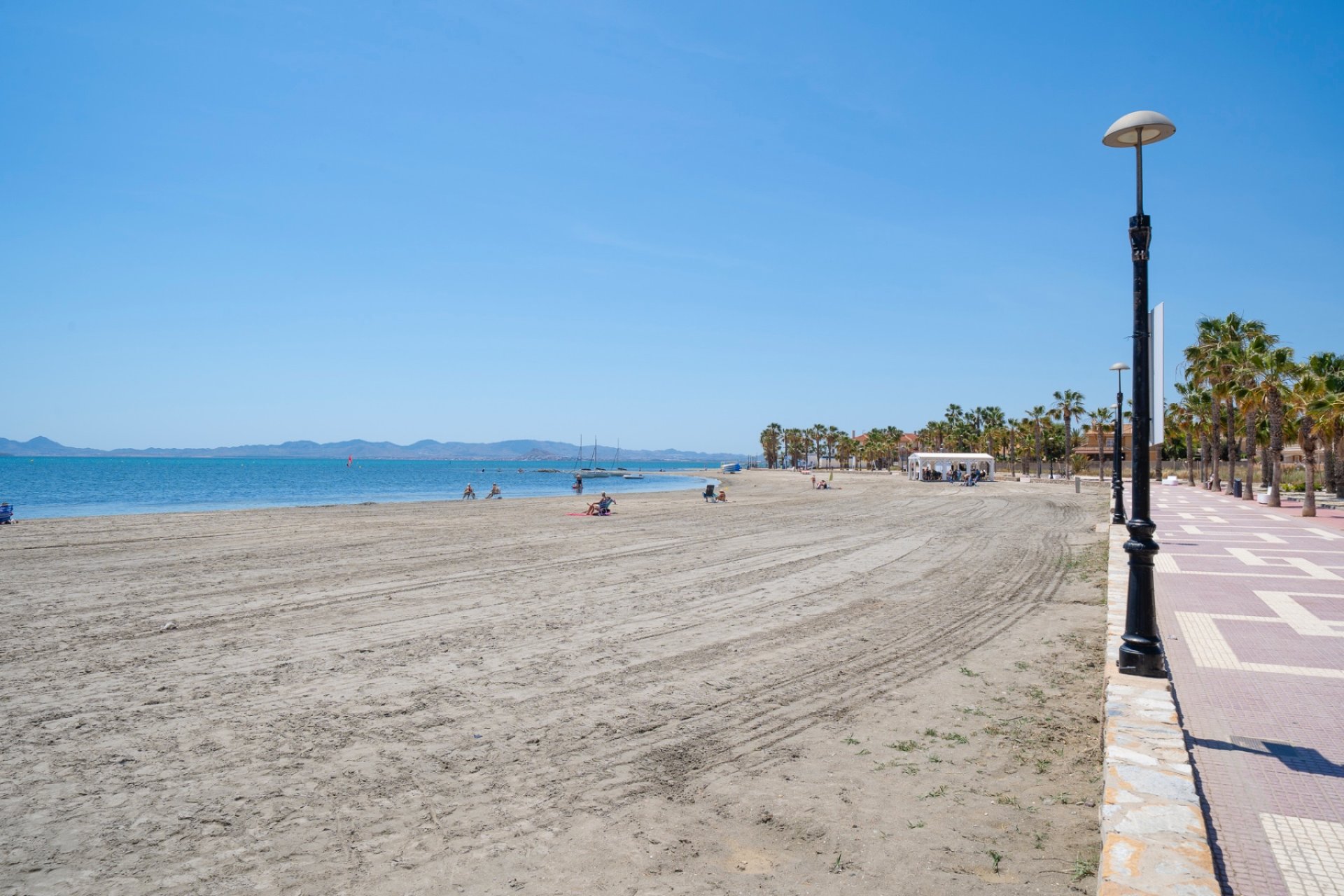 Odsprzedaż - Apartament - Los Alcazares - Los Montesinos