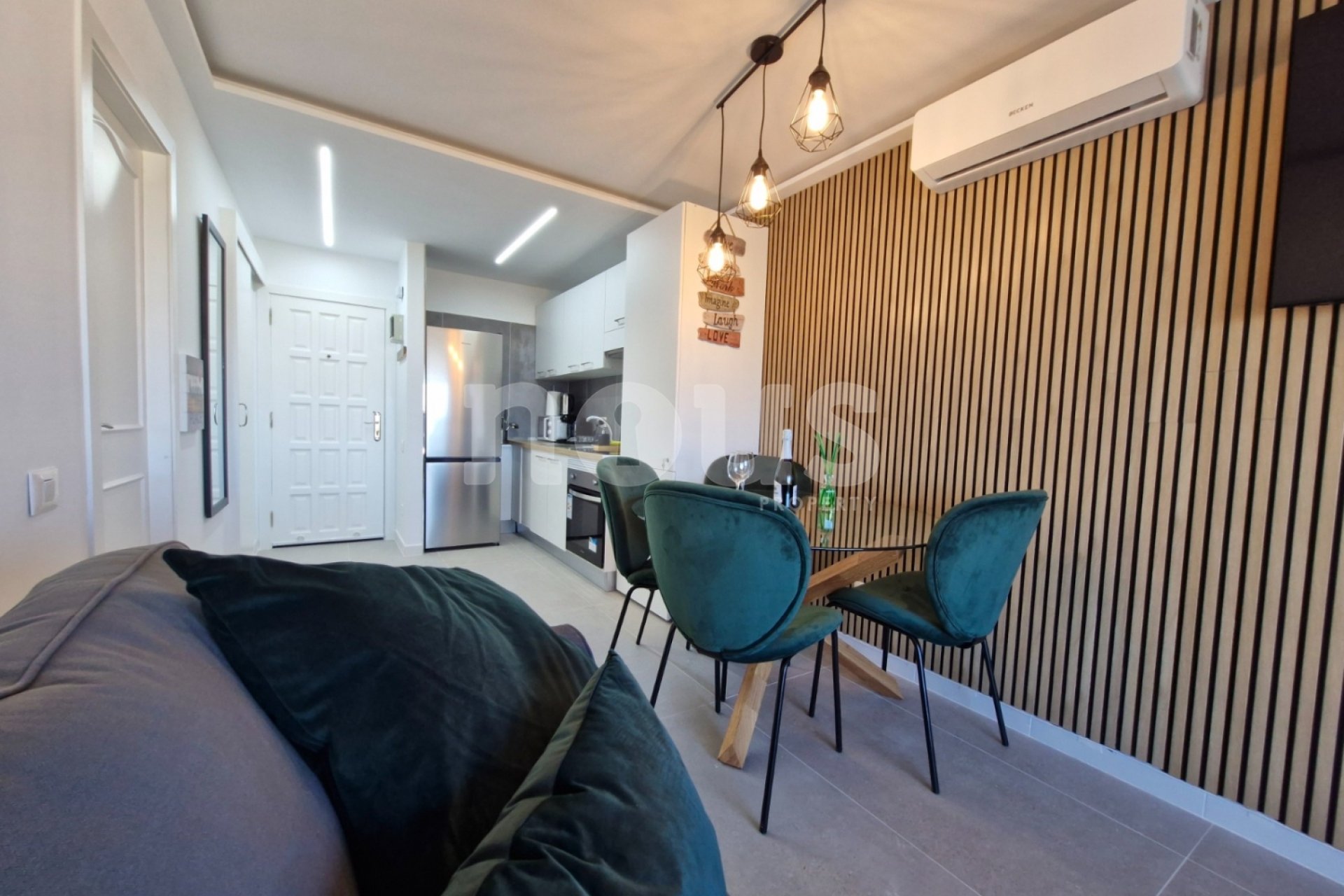 Odsprzedaż - Apartament - Los Cristianos - Torres del Sol