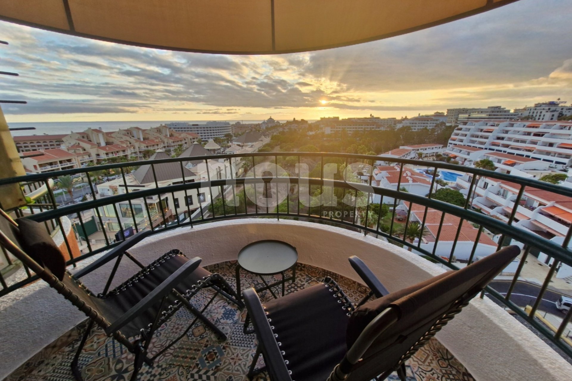 Odsprzedaż - Apartament - Los Cristianos - Torres del Sol