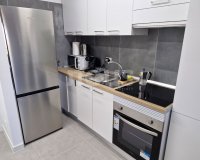 Odsprzedaż - Apartament - Los Cristianos - Torres del Sol