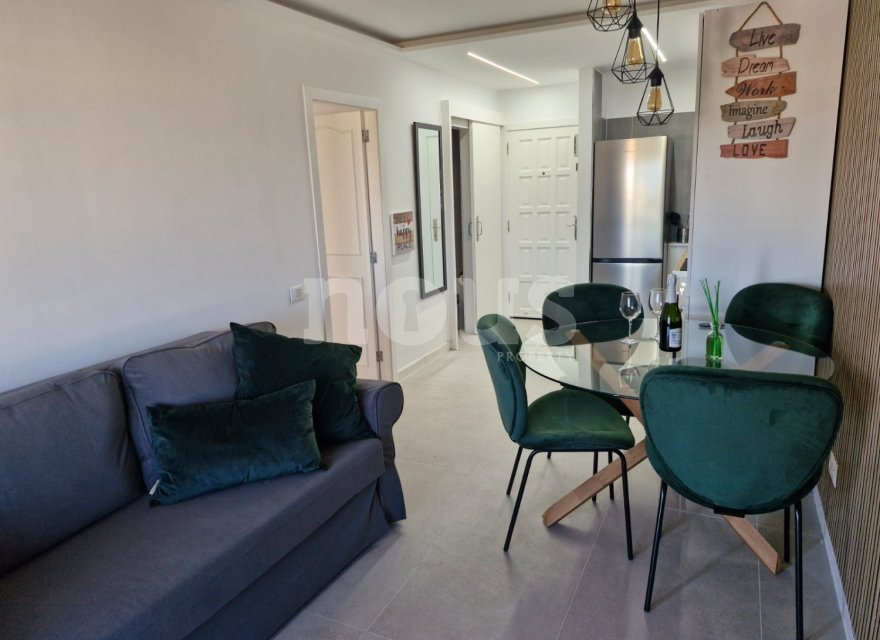 Odsprzedaż - Apartament - Los Cristianos - Torres del Sol