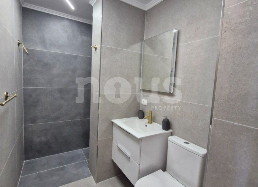 Odsprzedaż - Apartament - Los Cristianos - Torres del Sol