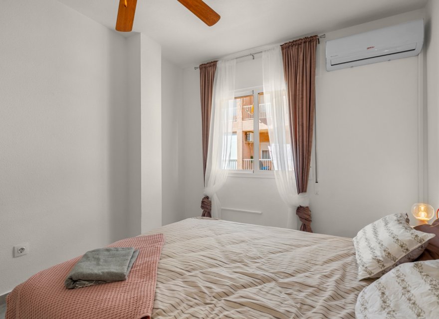 Odsprzedaż - Apartament - Los Urrutias - Estrella de Mar