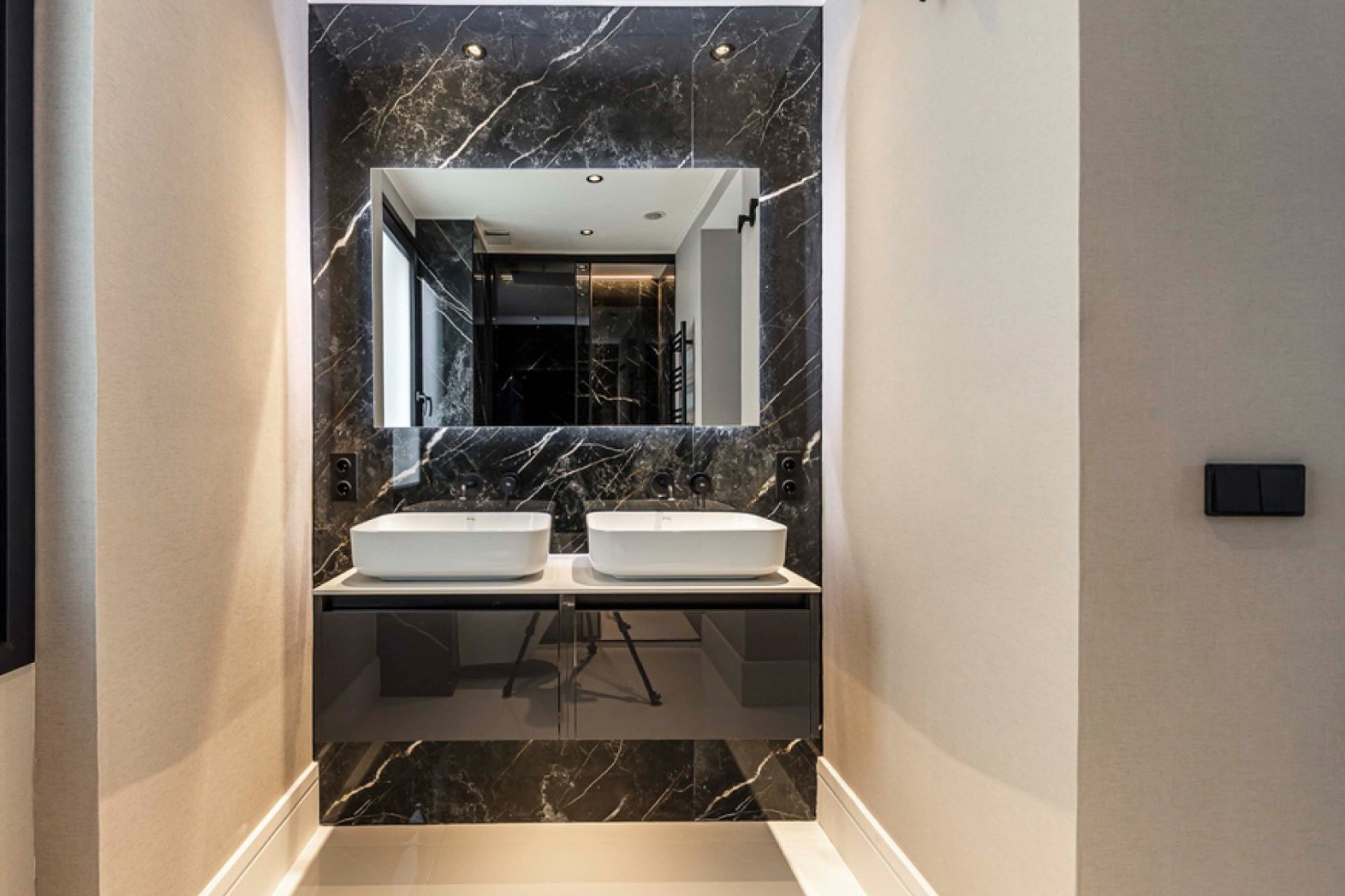 Odsprzedaż - Apartament - Madrid