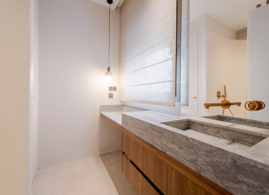 Odsprzedaż - Apartament - Madrid