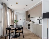 Odsprzedaż - Apartament - Madrid