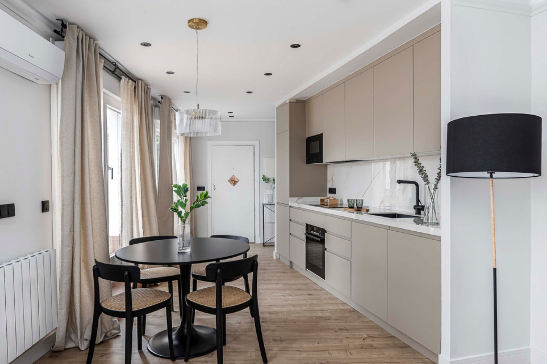 Odsprzedaż - Apartament - Madrid