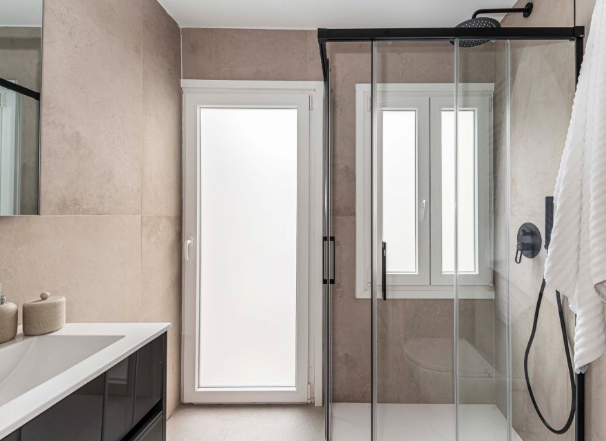 Odsprzedaż - Apartament - Madrid