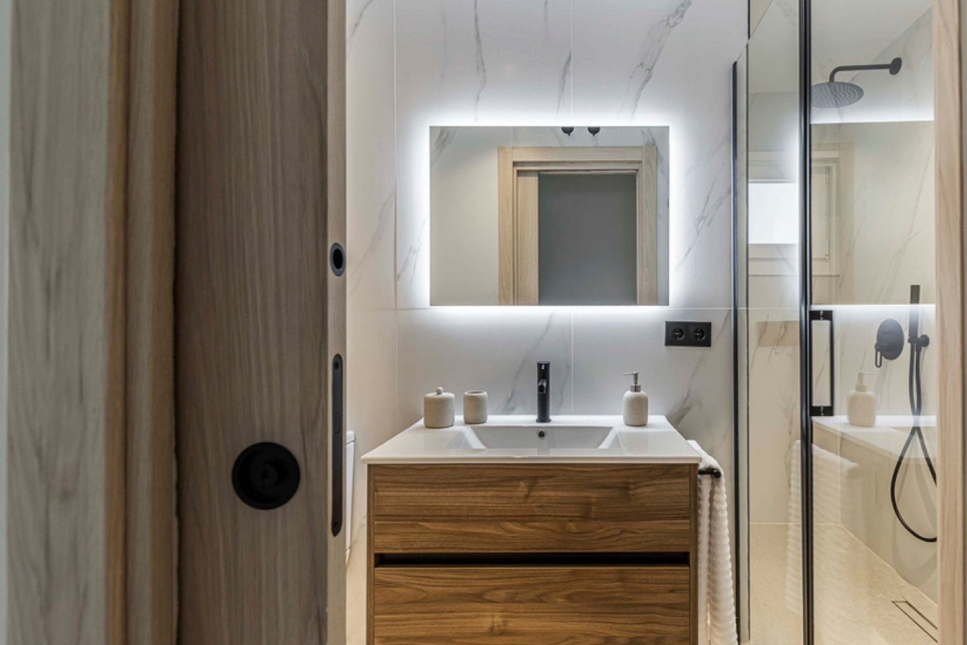 Odsprzedaż - Apartament - Madrid