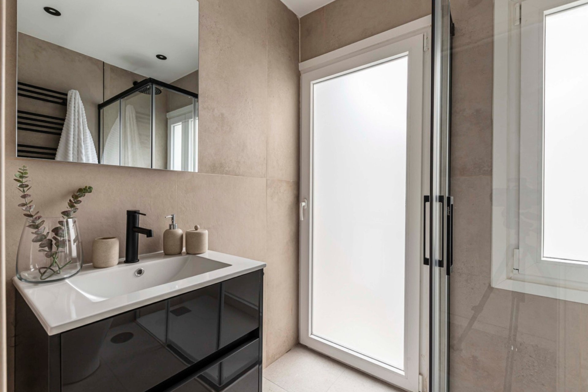 Odsprzedaż - Apartament - Madrid