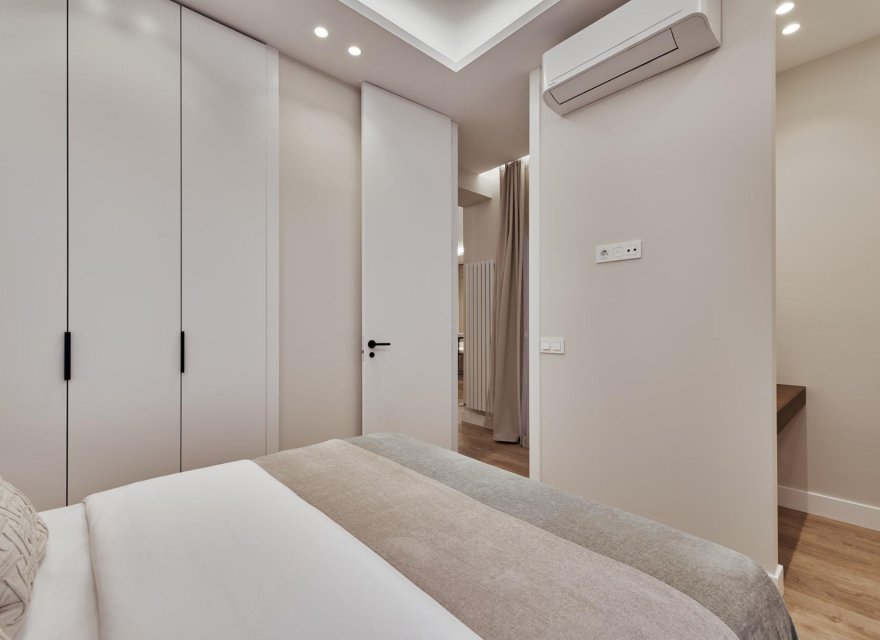 Odsprzedaż - Apartament - Madrid