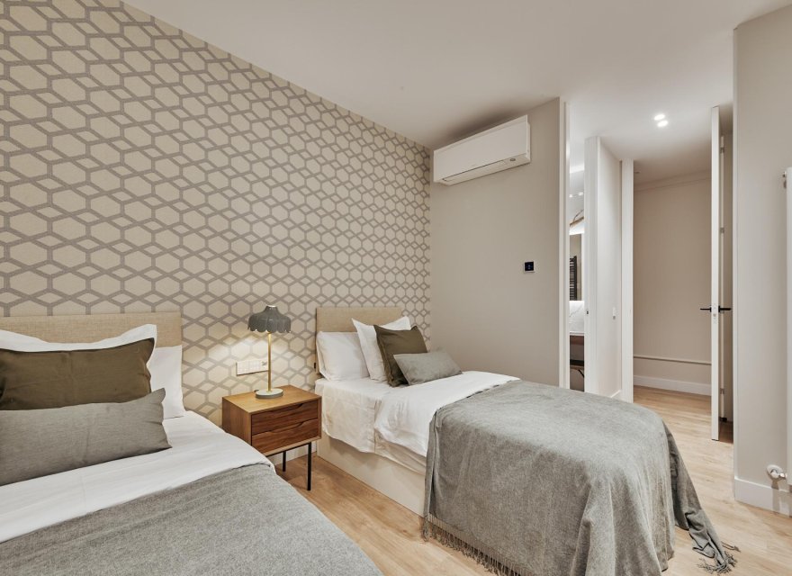 Odsprzedaż - Apartament - Madrid