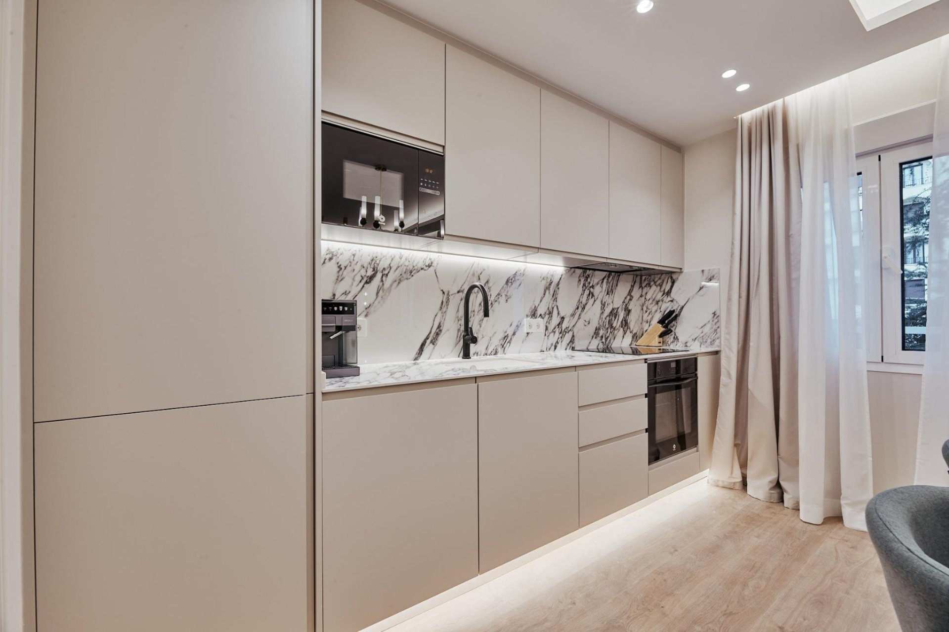 Odsprzedaż - Apartament - Madrid