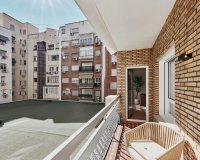 Odsprzedaż - Apartament - Madrid