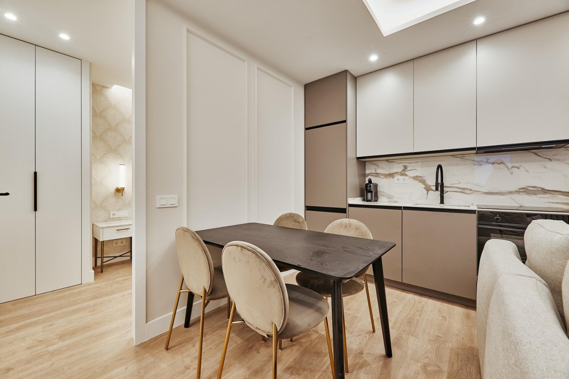 Odsprzedaż - Apartament - Madrid