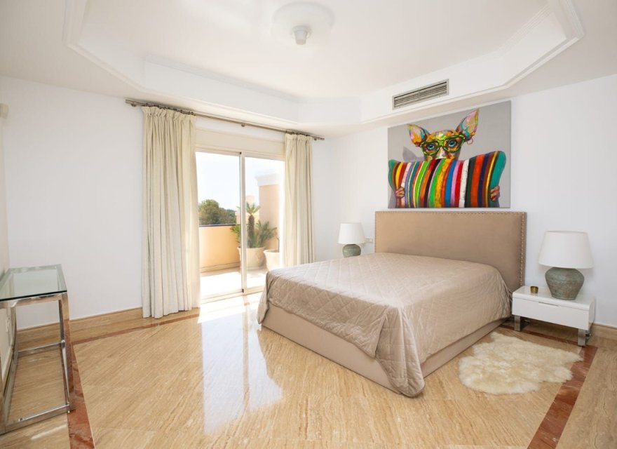 Odsprzedaż - Apartament - Marbella - Costa del Sol