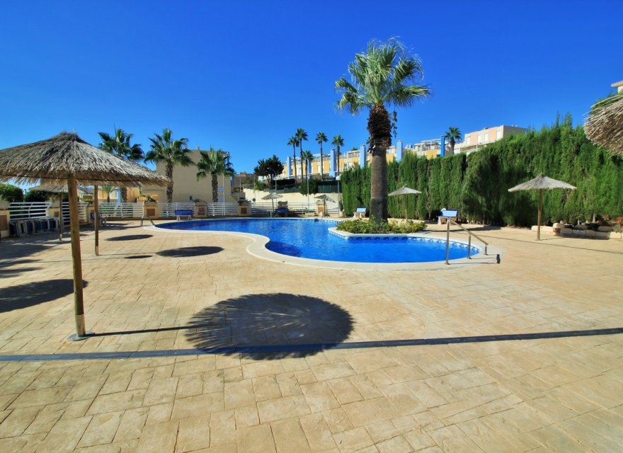 Odsprzedaż - Apartament - Orihuela Costa - Cabo Roig