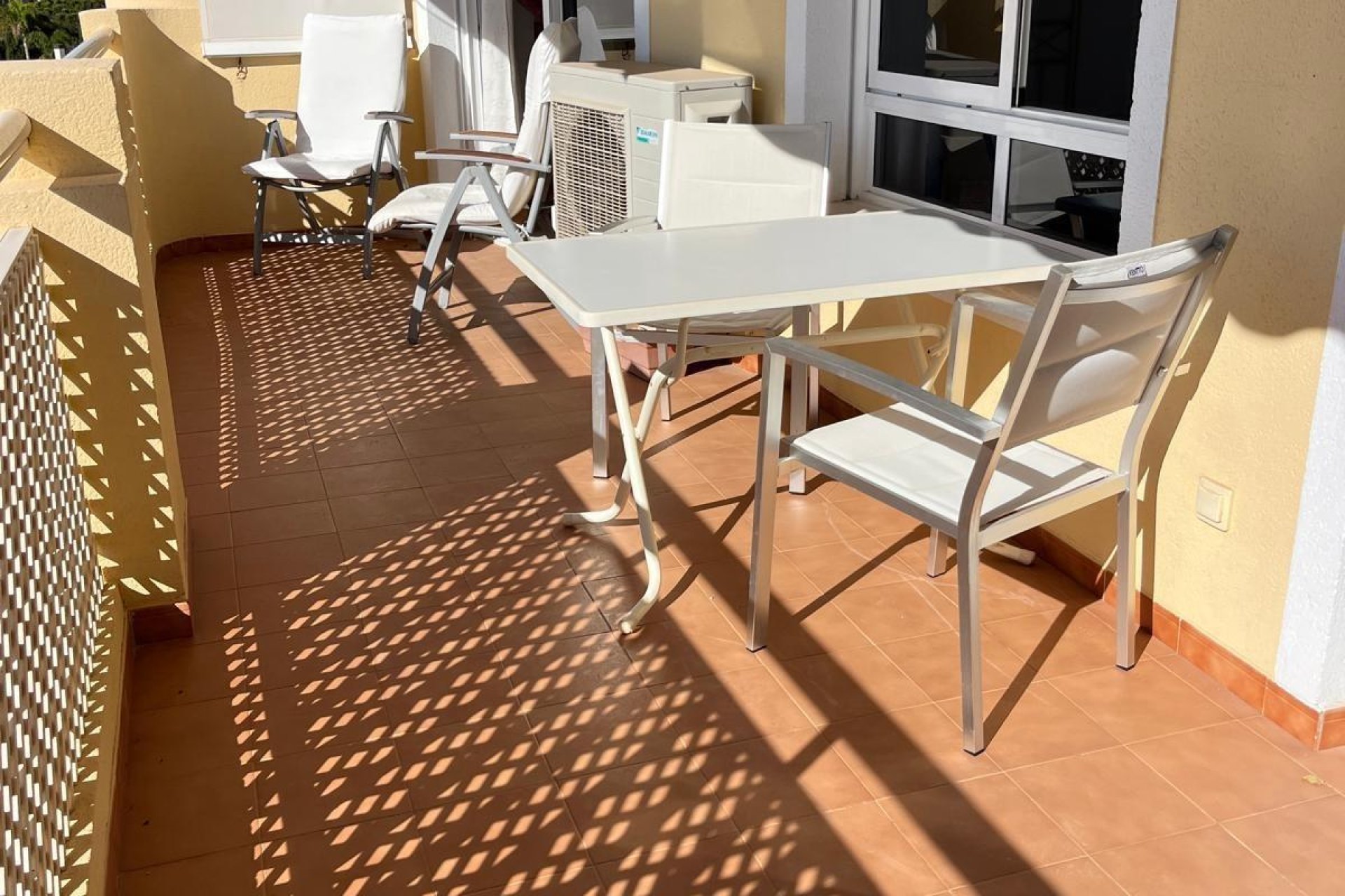 Odsprzedaż - Apartament - Orihuela Costa - Campoamor