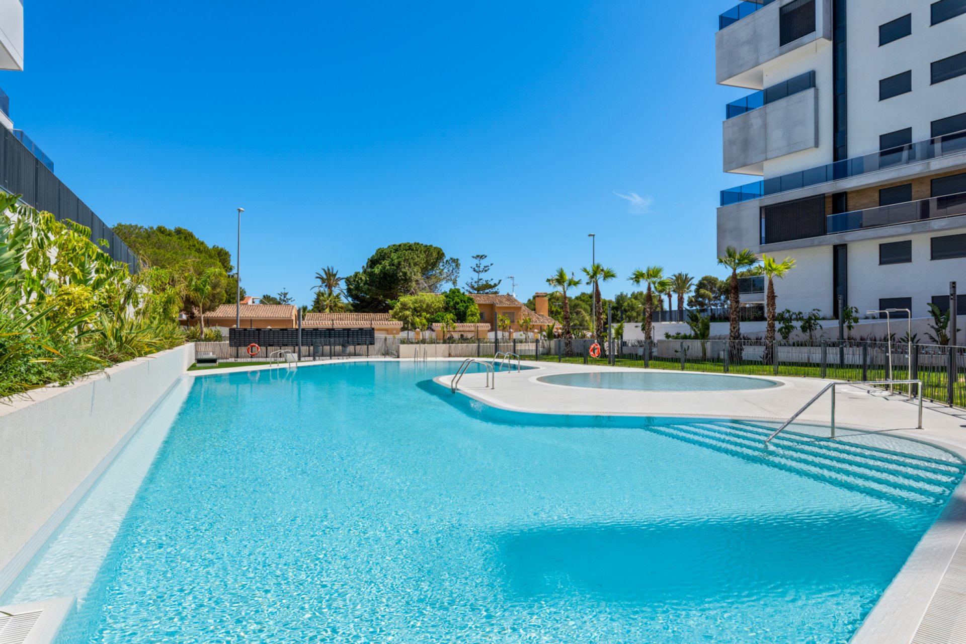 Odsprzedaż - Apartament - Orihuela Costa - Campoamor