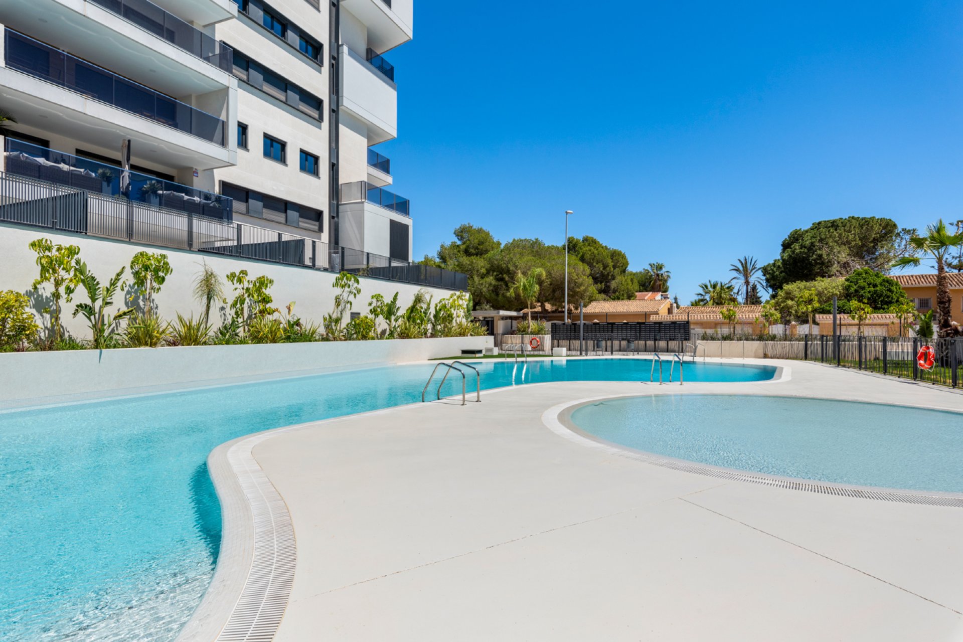 Odsprzedaż - Apartament - Orihuela Costa - Campoamor