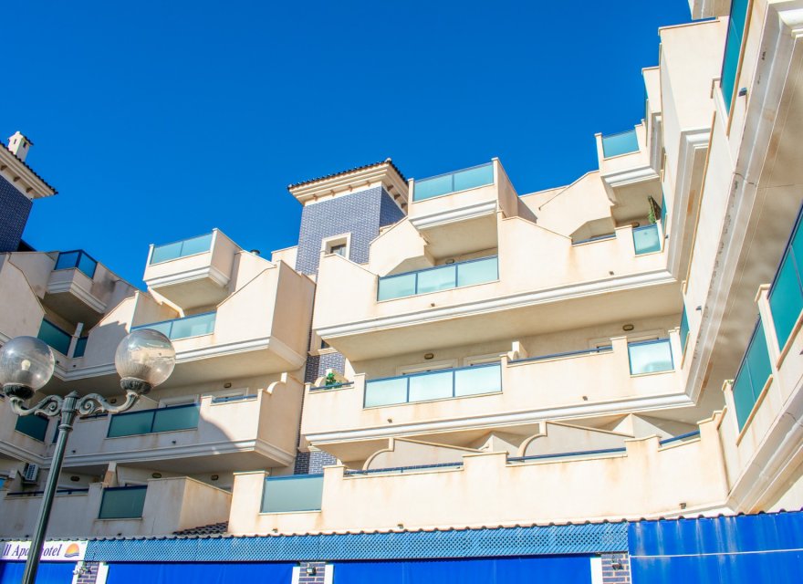 Odsprzedaż - Apartament - Orihuela Costa - Campoamor