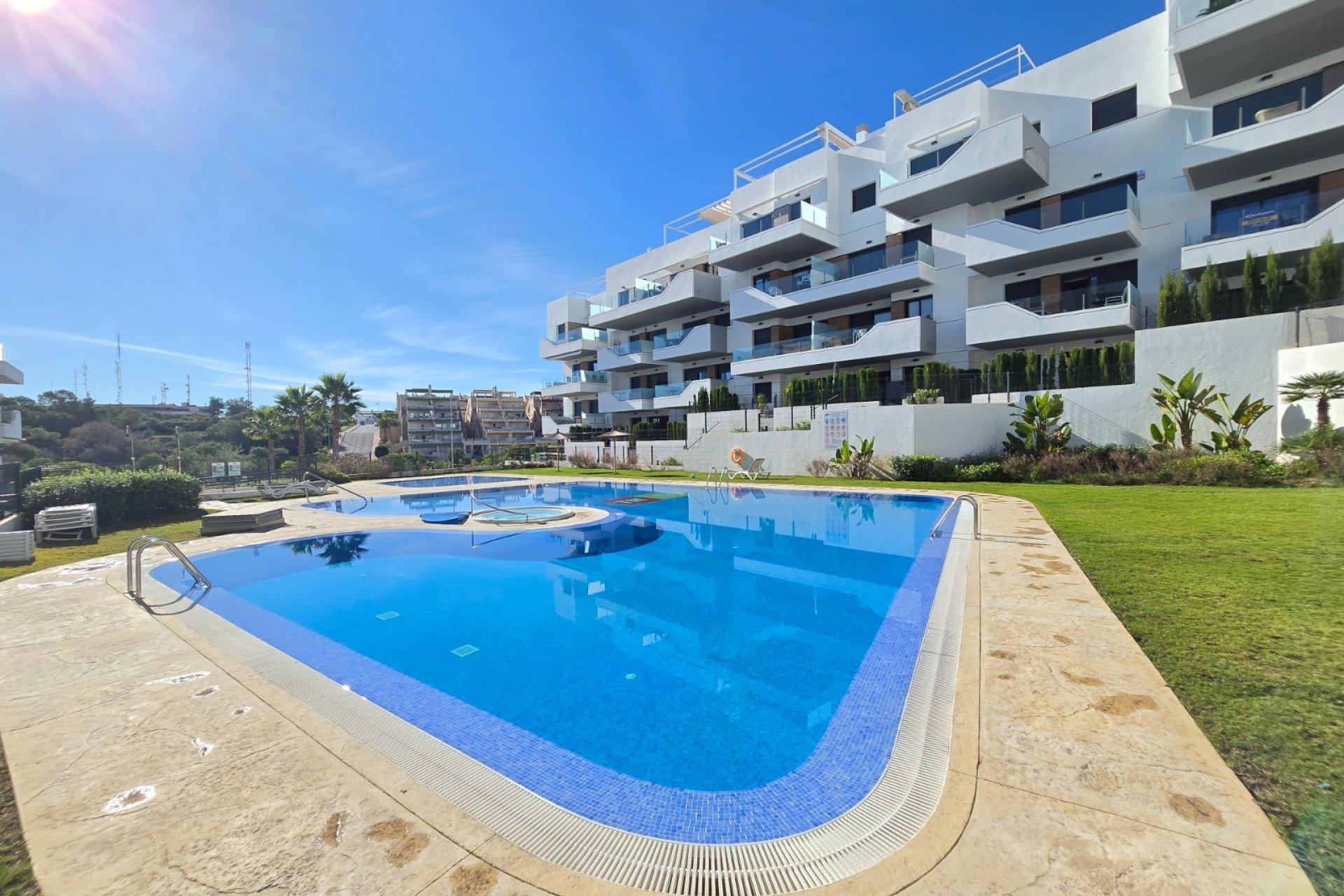 Odsprzedaż - Apartament - Orihuela Costa - Costa Blanca